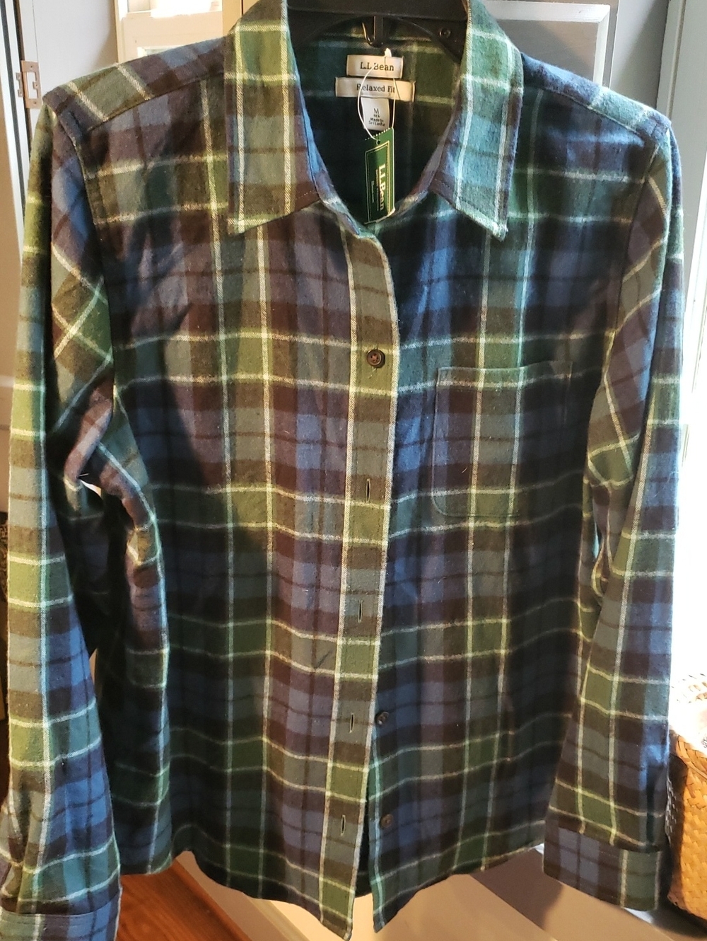 L.L.Bean Scotch Plaid Flannel Shirt W Reg - Picture 3 of 5